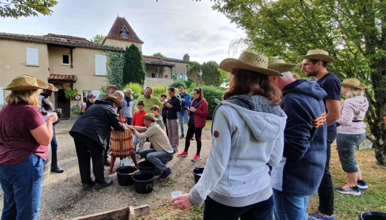 chateau-saint-sernin-vignoble-cahors-lot-46-visite-accueil-de-groupe-et-famille-13